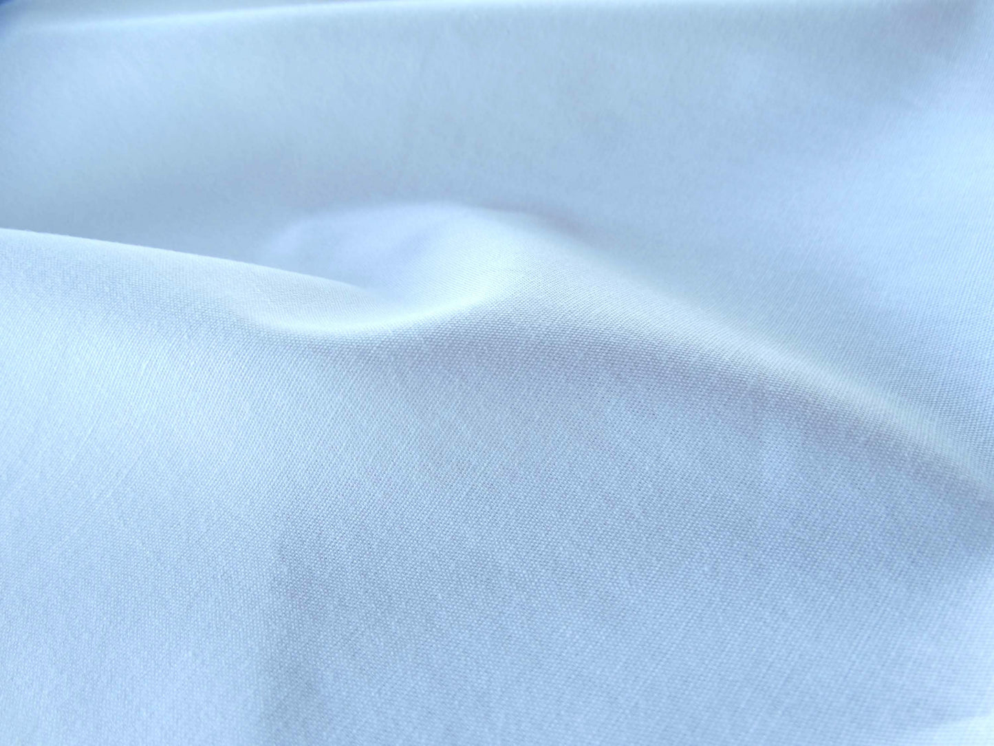 Popeline légère de coton - 100% Coton tissu uni blanc