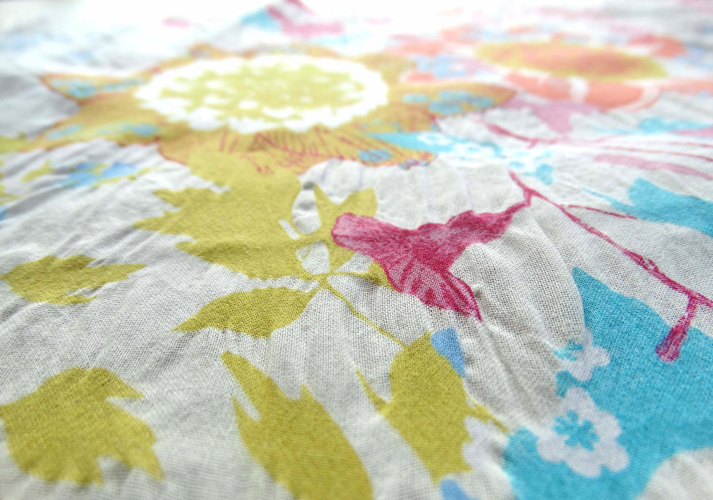 Love tissu fripon - Imprimé Fleuris