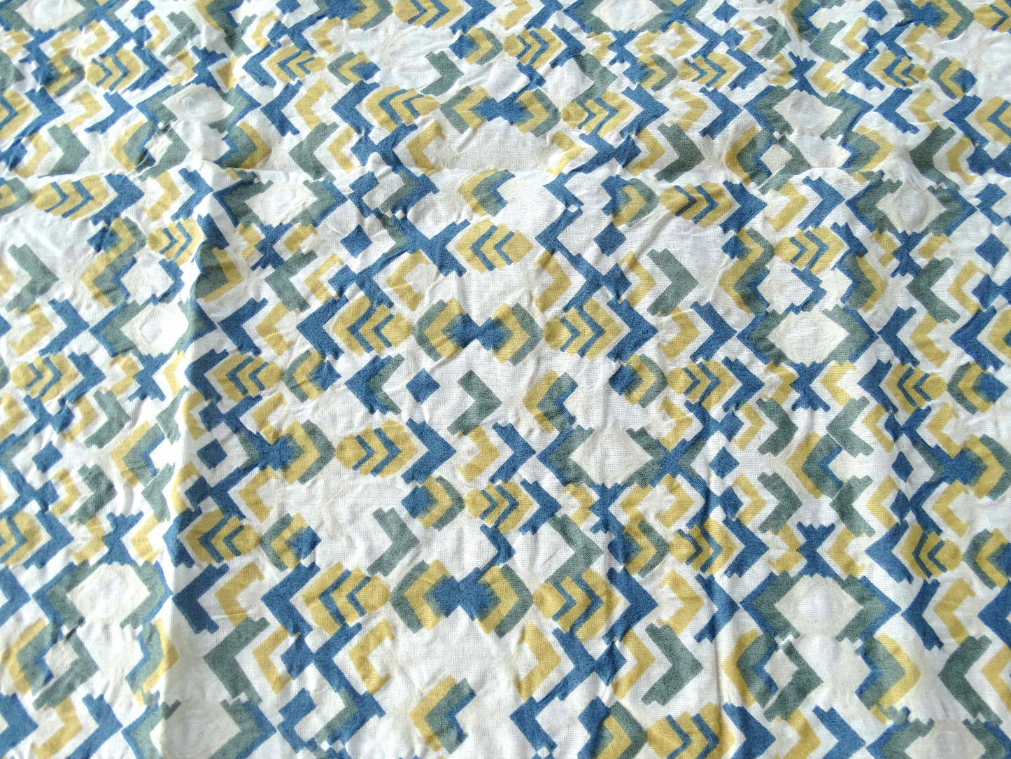 Love tissu fripon - Imprimé Géométrique Bleu Vert Or