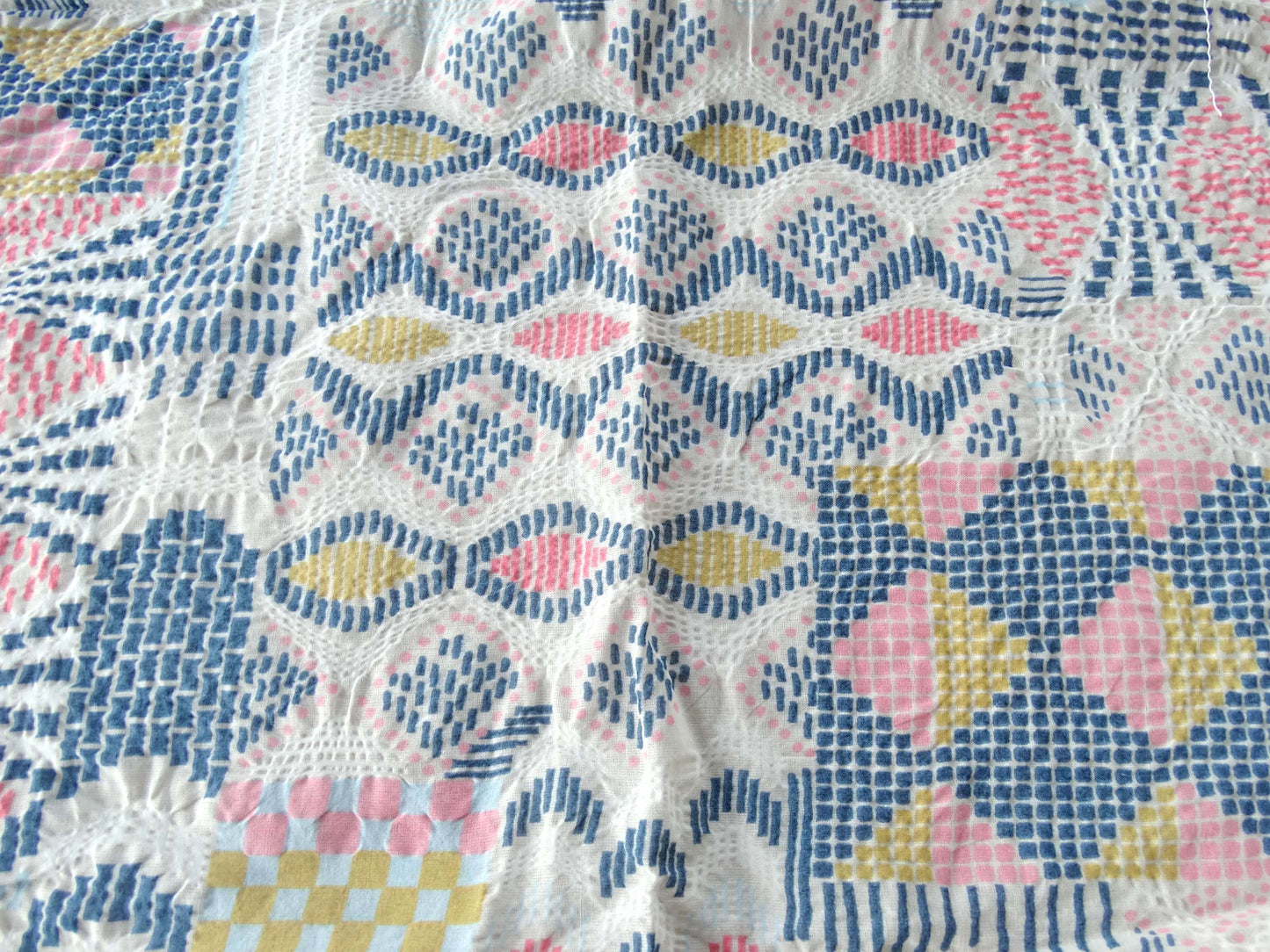 Love tissu fripon - Imprimé Wax Bleu Rose Or