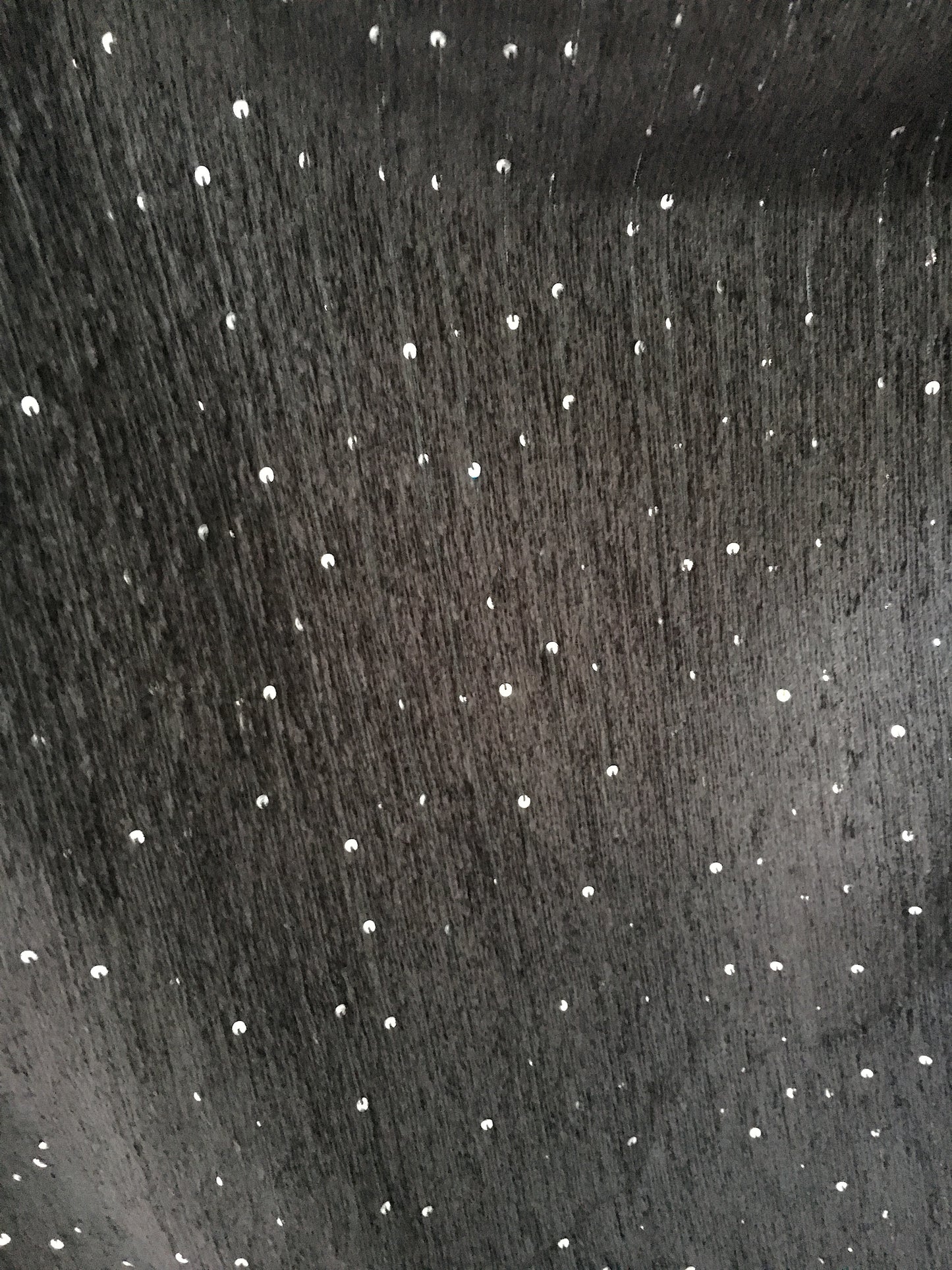 tissu jacquard noir fil chenille et sequins