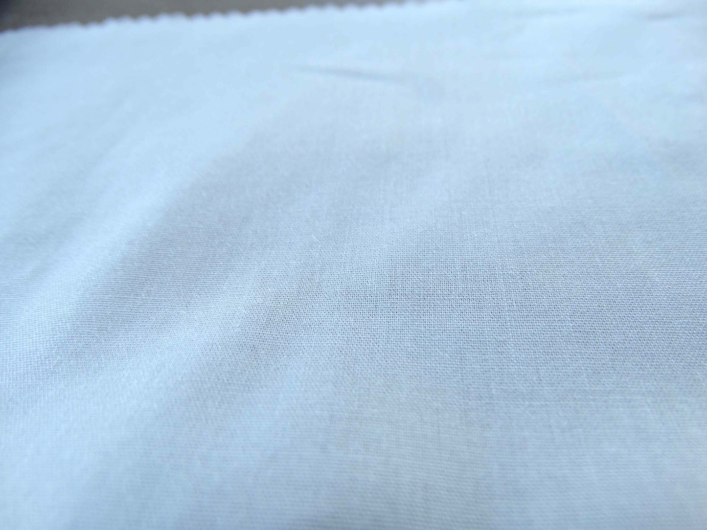 Tissu uni blanc Percale de coton - 100% Coton