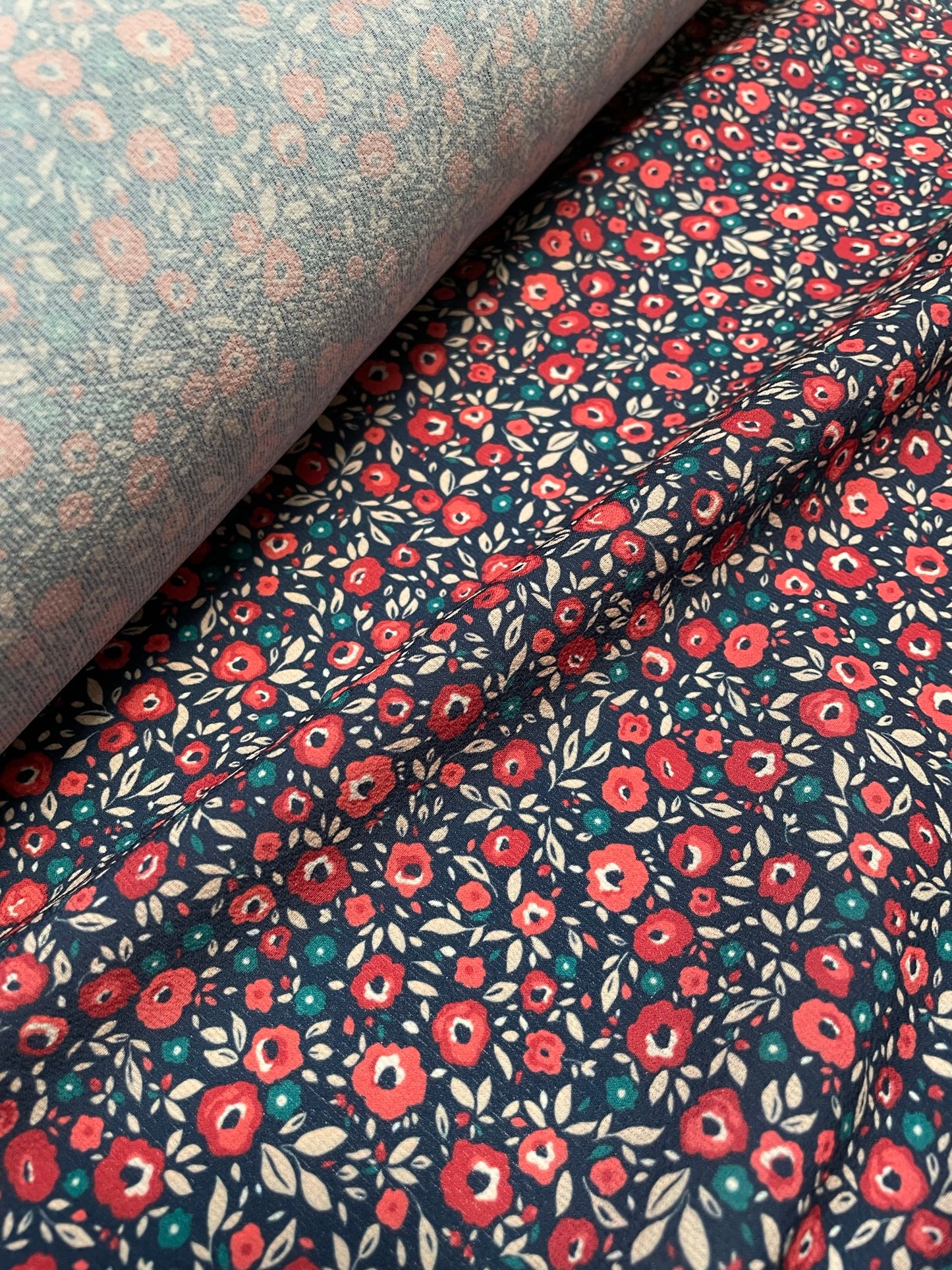 Wiga imprimé Les Fleurs - Bleu et Rouge