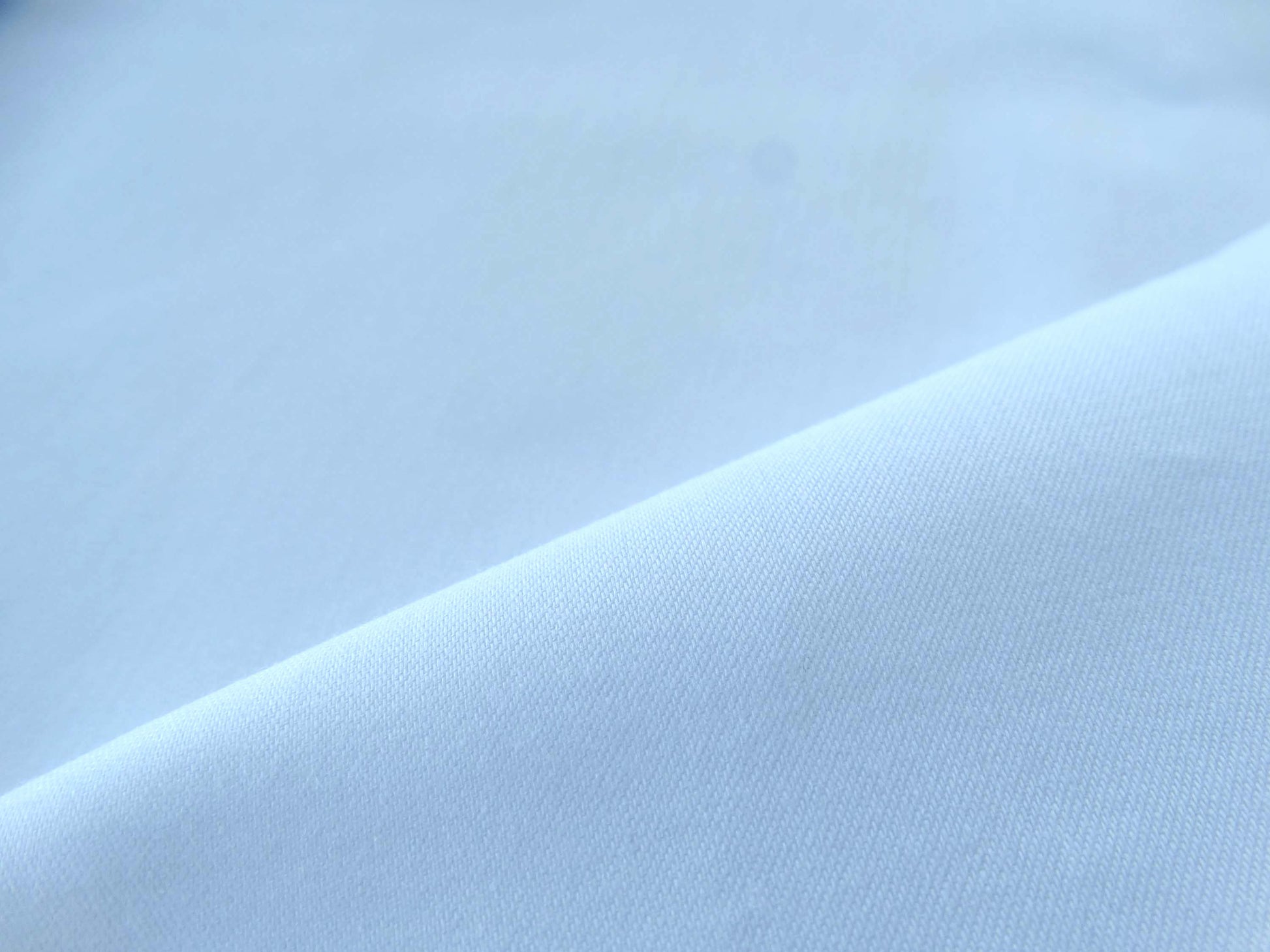 Satin de coton BIO - 100% Coton BIO tissu uni blanc